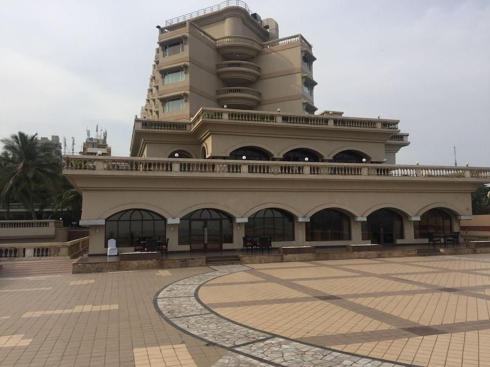 The Gateway Road Hotel Visakhapatnam